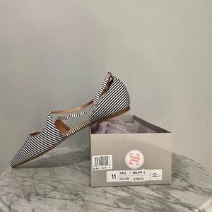 JG Black and White Stripped Flats